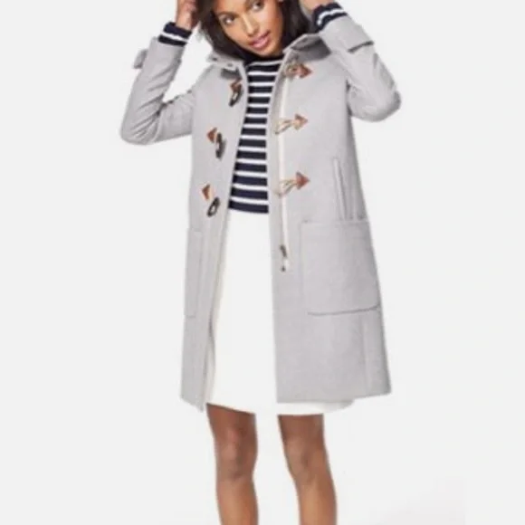 J.CREW WOOL MELTON
TOGGLE COAT HTHR LIGHT GREY SIZE 8 GREAT CONDITION - Picture 2 of 11